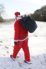 Santa goes for a wander on the estate Santa goes for a wander on the estate